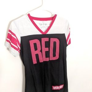 NWOT Taylor Swift Red Album Tshirt